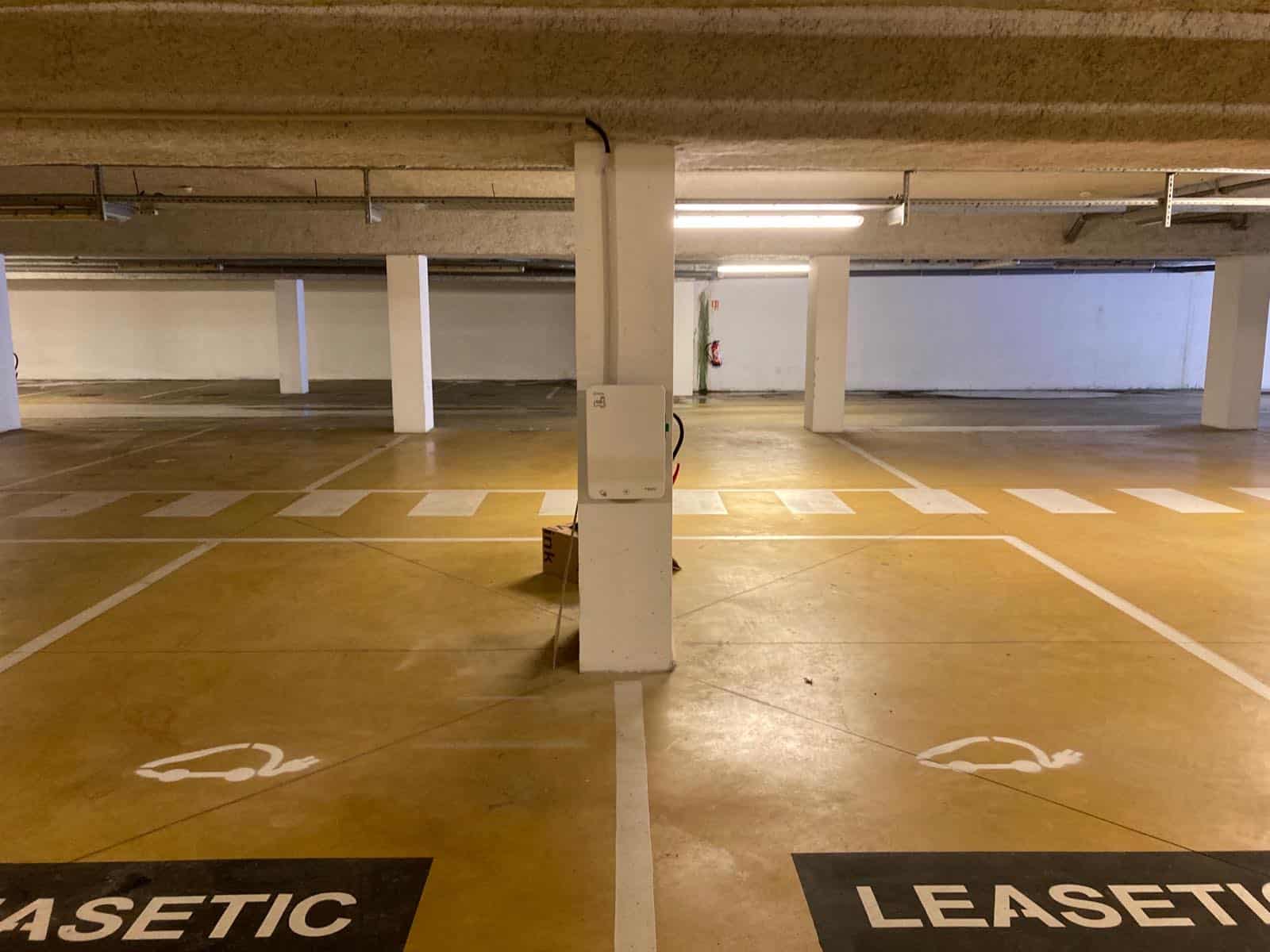 12ED9424 19E2 428E 951C 2114DEB259C5